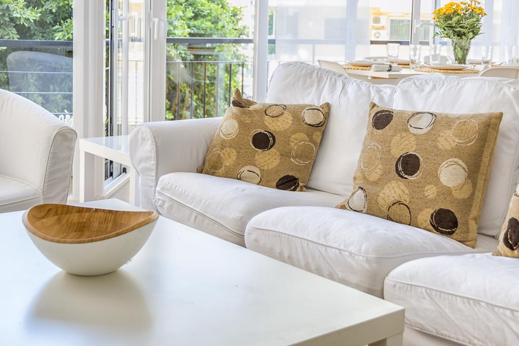 Cervantes Apartment In Malaga By Solaga Holiday Homes エクステリア 写真