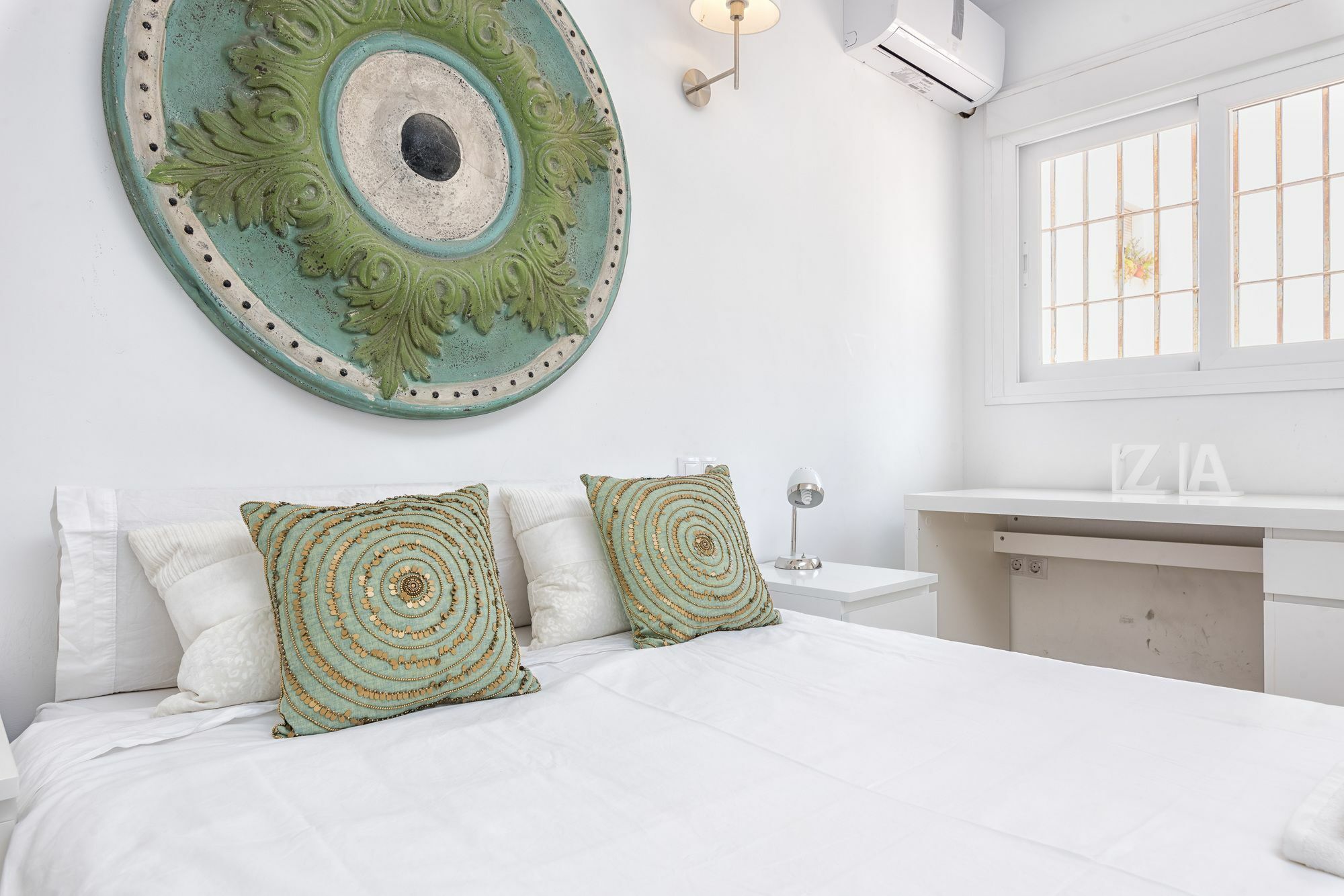 Cervantes Apartment In Malaga By Solaga Holiday Homes エクステリア 写真